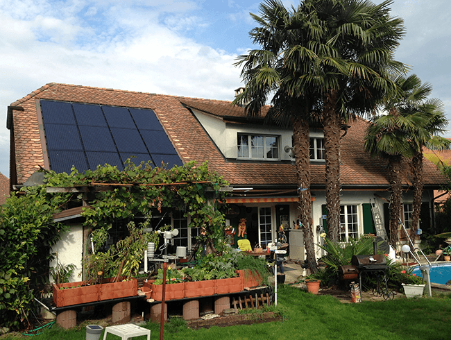 photo-installation-maison-suisse-panneaux-solaires-photovoltaique-thermique-DualSun