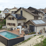 photo-installation-panneaux-solaire-DualSun-chauffage-piscine