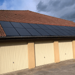 photo-installation-panneaux-solaires-thermiques-DualSun-immeuble-Viriat