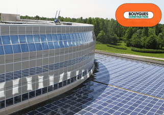 chantier-bouygues-installation-restaurant-panneaux-solaire-hybrides-dualsun-1.png